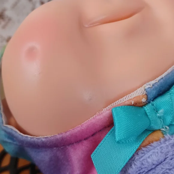 2017 OAA, INC. CABBAGE PATCH KID (CPK) RAINBOW GARDEN PARTY BAILEY BEAR 9" DOLL - Picture 11 of 12